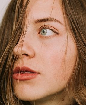 لیلا سلطانی: سخنگو و فروشنده